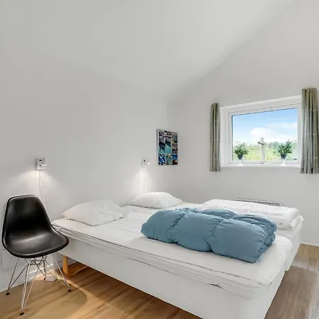 Stunning In Romo With Kitchen Rømø Kirkeby